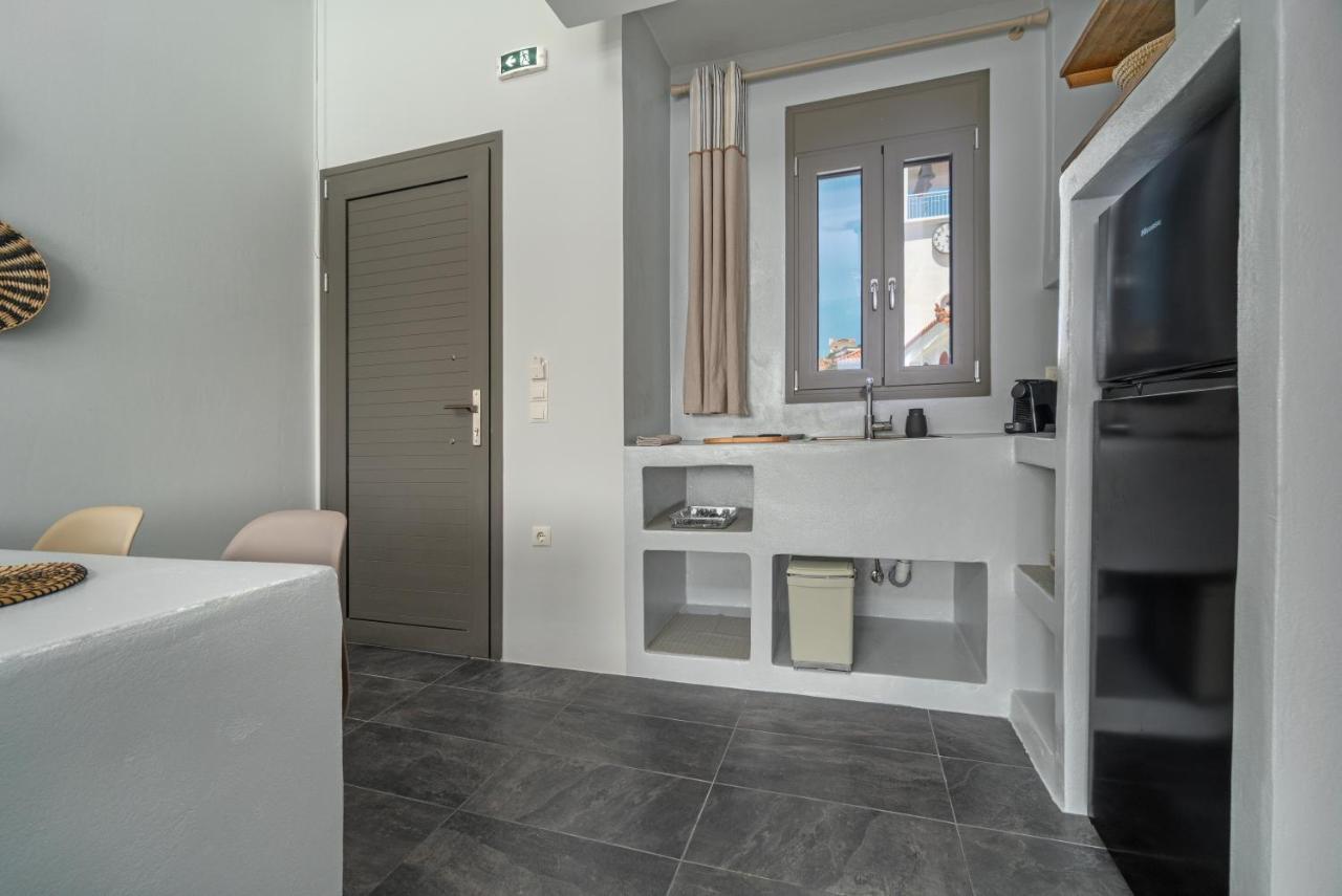 La Perla Suites Agioi Apostoloi  Bagian luar foto