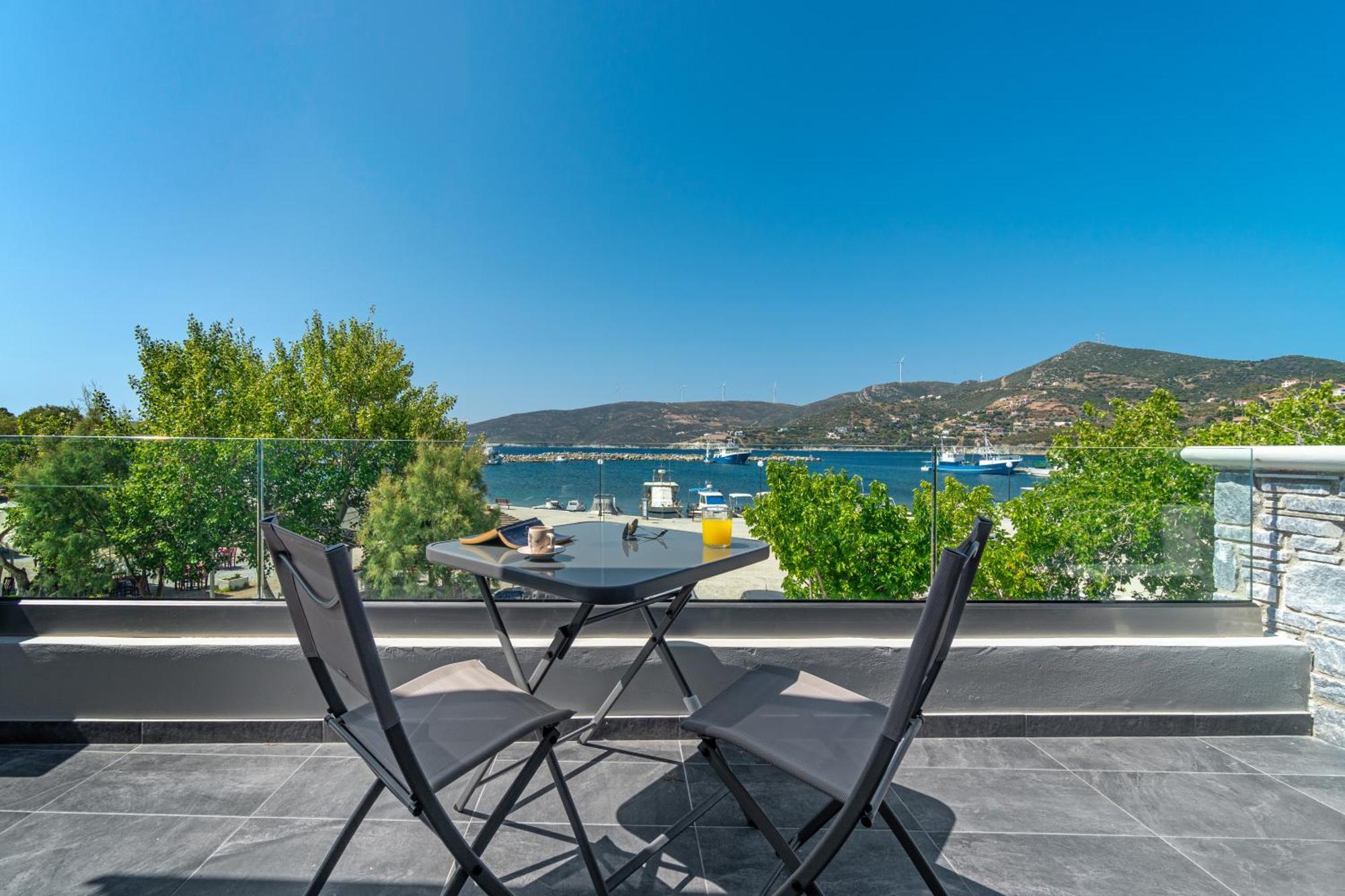 La Perla Suites Agioi Apostoloi  Bagian luar foto