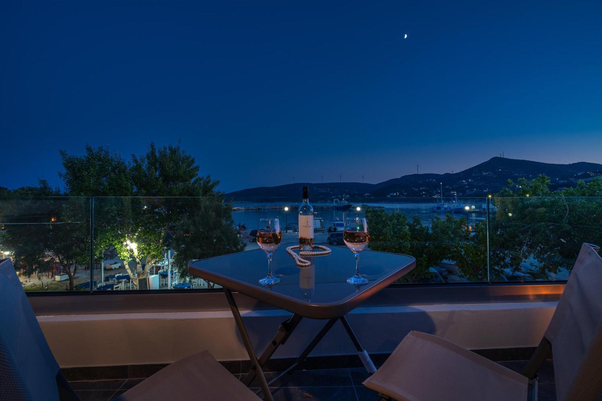 La Perla Suites Agioi Apostoloi  Bagian luar foto